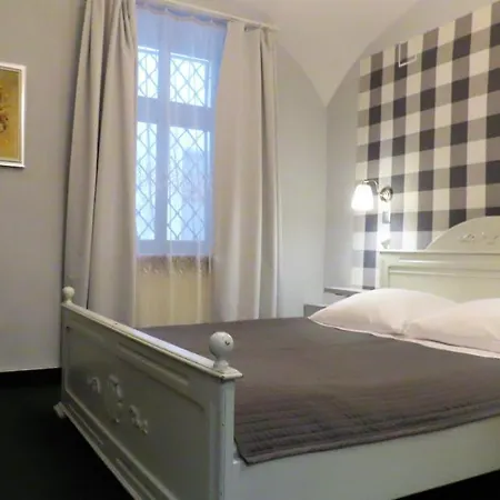 Euro Bed & Breakfast